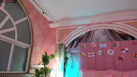 Snapshot of mollydoll_amour chatting on 21, 6, 2026 MollyDoll online show from 21, 6, 2026