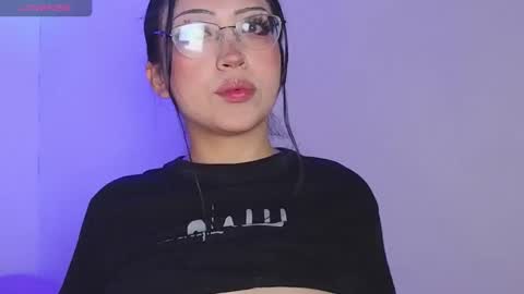 Snapshot of mollyghostly chatting on 30, 10, 2025 Please follow me and rate me a thumbs up online show from 30, 10, 2025