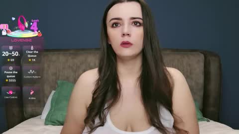 Snapshot of mollygreens chatting on 30, 10, 2025 Molly online show from 30, 10, 2025