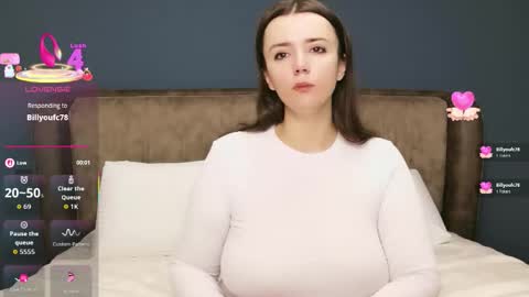 Snapshot of mollygreens chatting on 13, 12, 2025 Molly online show from 13, 12, 2025