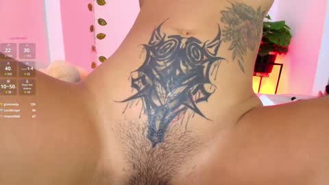 Snapshot of mollyjams77 chatting on 13, 1, 2025 mi ig mollyjams77 online show from 13, 1, 2025