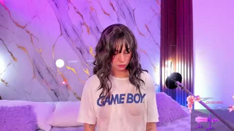 Snapshot of mollylewis18 chatting on 30, 5, 2026 New girl Emily Valentina Michelle online show from 30, 5, 2026