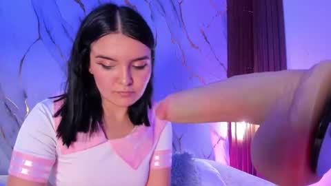 Snapshot of mollylewis18 chatting on 17, 7, 2026 New girl Emily Valentina Michelle online show from 17, 7, 2026