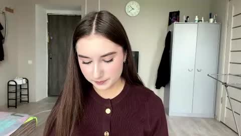 Snapshot of mollyqueen18 chatting on 14, 6, 2026 Molly online show from 14, 6, 2026