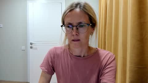 AngelMomm online show from 25, 9, 2025