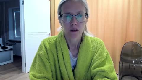 AngelMomm online show from 16, 10, 2025