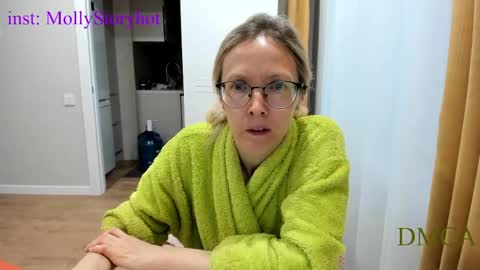 AngelMomm online show from 8, 4, 2026