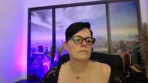 MollySun Nina Randmann online show from 16, 1, 2025