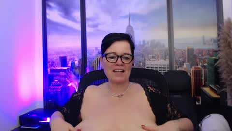 MollySun Nina Randmann online show from 9, 3, 2025