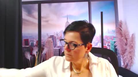 MollySun Nina Randmann online show from 24, 10, 2025