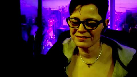 MollySun Nina Randmann online show from 4, 2, 2026