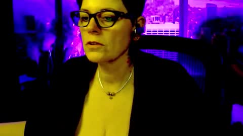 MollySun Nina Randmann online show from 4, 3, 2026