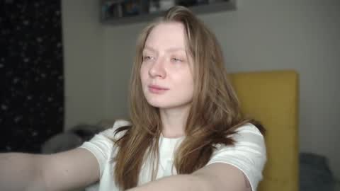 mollytucker online show from 30, 1, 2025