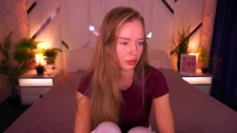 Snapshot of mollyymayy chatting on 15, 1, 2026 mollyymayy online show from 15, 1, 2026