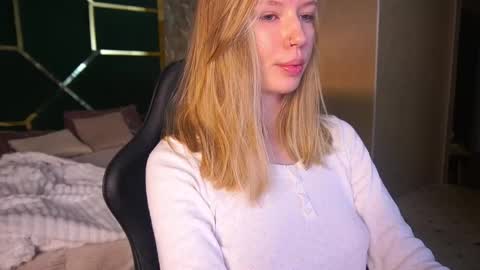 mollyymayy online show from 7, 5, 2026