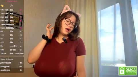 Snapshot of moltenpeach chatting on 10, 7, 2026 Hermina online show from 10, 7, 2026