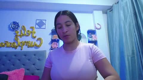 Snapshot of mommy_dulce chatting on 15, 5, 2026 ANDREA online show from 15, 5, 2026