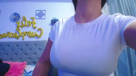 Snapshot of mommy_dulce chatting on 20, 5, 2026 ANDREA online show from 20, 5, 2026