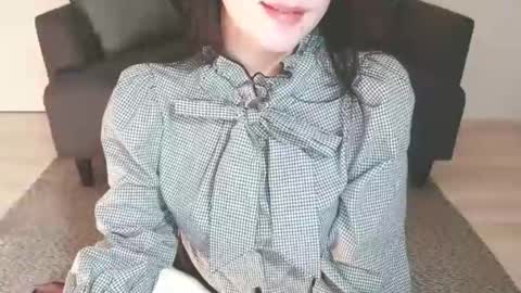 Momo online show from 15, 12, 2024