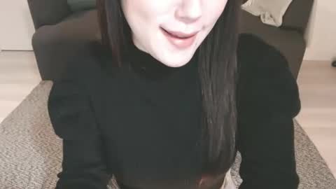 Momo online show from 10, 3, 2025