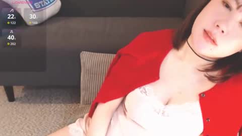 Momo online show from 11, 5, 2026