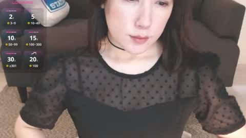 Momo online show from 5, 8, 2026