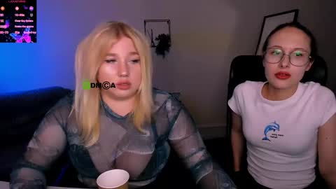 Snapshot of mona_cloud chatting on 9, 9, 2025 Mona  online show from 9, 9, 2025