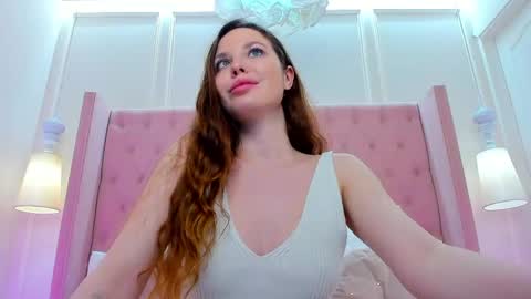 Mona online show from 11, 5, 2026