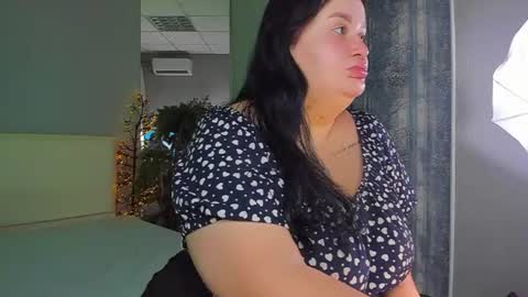 Snapshot of monasteel chatting on 25, 6, 2026 Monica online show from 25, 6, 2026