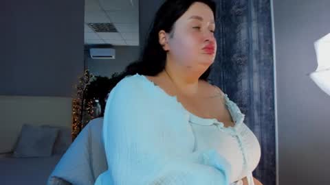Snapshot of monasteel chatting on 10, 7, 2026 Monica online show from 10, 7, 2026