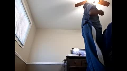 moneyboysaveg548 online show from 15, 1, 2026