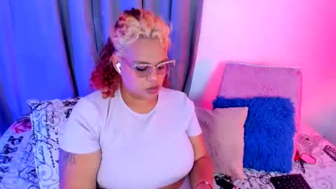 aleja      independent model       online show from 11, 2, 2026