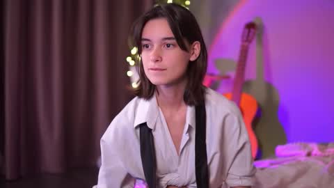 monica_law_ online show from 31, 10, 2025