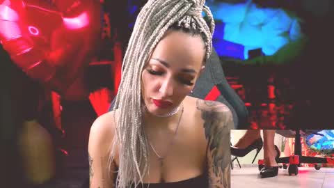 Monika online show from 16, 2, 2025