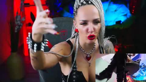 Monika online show from 19, 2, 2025