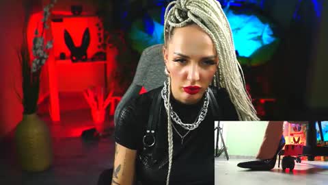 Monika online show from 21, 2, 2025