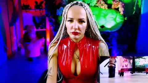 Monika online show from 8, 10, 2025