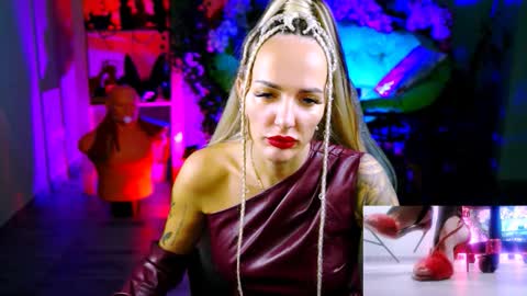 Monika online show from 2, 11, 2025