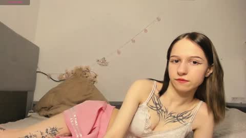 monika bunny online show from 3, 5, 2026