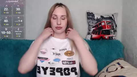 Snapshot of monika_luire chatting on 17, 9, 2025 Monika online show from 17, 9, 2025