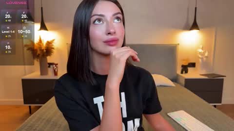 Snapshot of monika_reed1 chatting on 8, 11, 2025 Monika online show from 8, 11, 2025