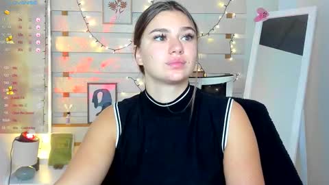 Monika online show from 15, 10, 2025