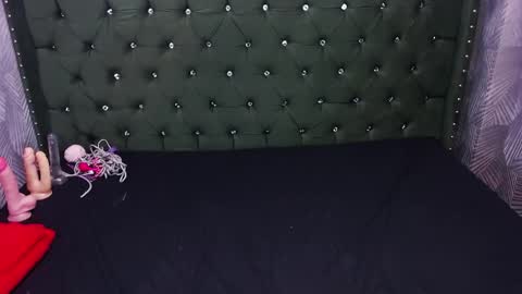 Snapshot of moniquehick chatting on 29, 12, 2024 Monica online show from 29, 12, 2024