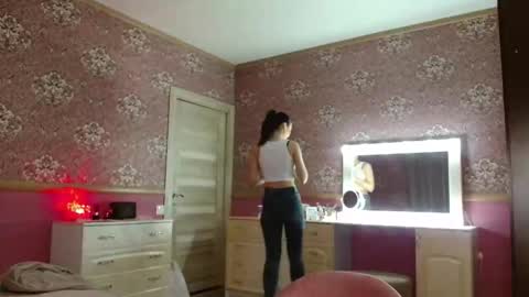 monparis_dream online show from 13, 11, 2025