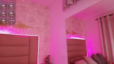 Snapshot of monserrat_towers chatting on 23, 4, 2026 Adriana online show from 23, 4, 2026