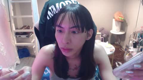 ELYSE A SIMPLE GIRL online show from 15, 10, 2025