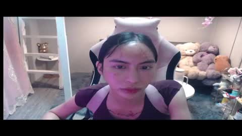 ELYSE A SIMPLE GIRL online show from 25, 3, 2026