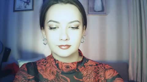 Snapshot of moodiemira chatting on 25, 9, 2025 moodiemira online show from 25, 9, 2025