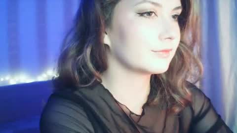 Snapshot of moodiemira chatting on 15, 10, 2025 moodiemira online show from 15, 10, 2025