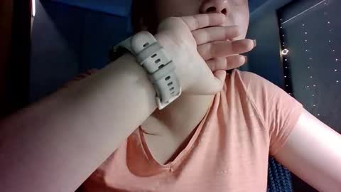 Snapshot of moodiemira chatting on 6, 11, 2025 moodiemira online show from 6, 11, 2025